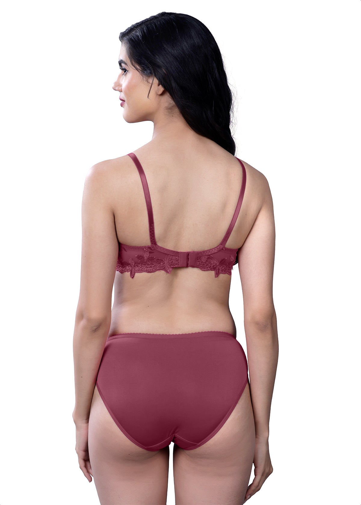 Tipsy Shanaya Set In Maroon
