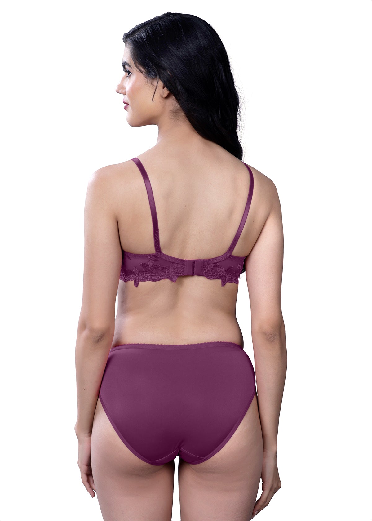 Tipsy Shanaya Set In Wine